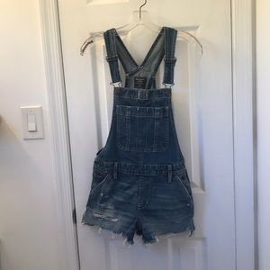 Overall shorts XS